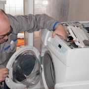 3 Ways to Properly Dispose of Appliances